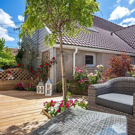 Cosy Apartment In Eperlecques With Fireplace Room photo